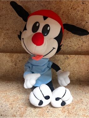 Animaniacs Wakko Plush Figure from Play By Play 1995 Warner Bros